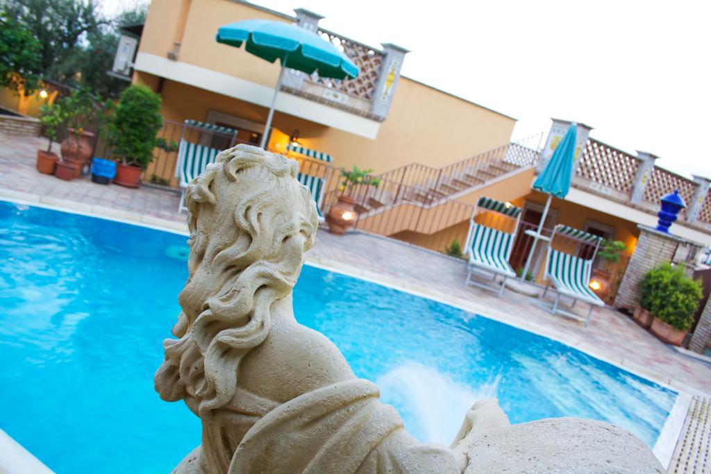 Villa Cristina Giardini Naxos Εξωτερικό φωτογραφία