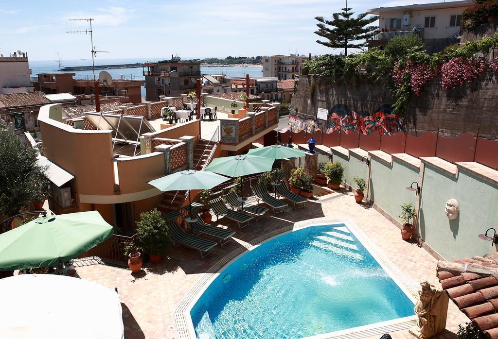 Villa Cristina Giardini Naxos Εξωτερικό φωτογραφία