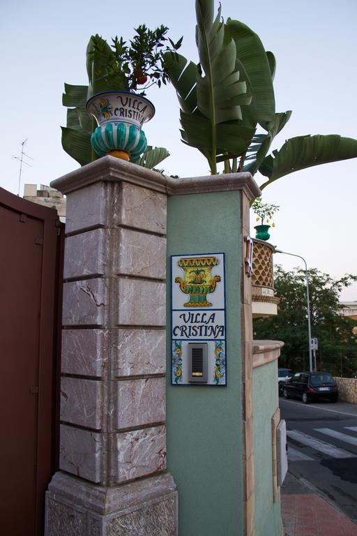 Villa Cristina Giardini Naxos Εξωτερικό φωτογραφία